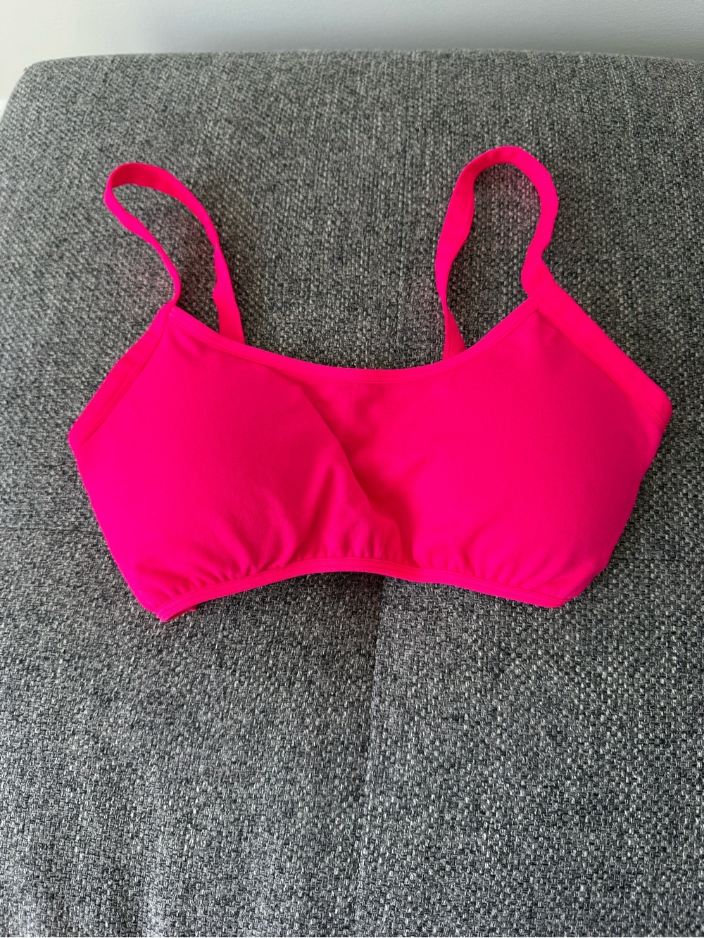 Wireless Bralette in Hot Pink